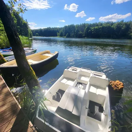 Prázdninový dům Wioska Radoska - Zolta Stodola Na Mazurach Przez Caly Rok *